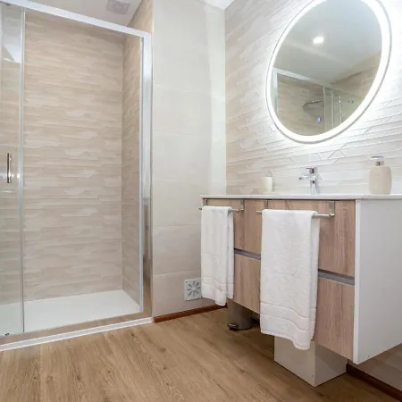 Vizo 31 By Rent4all Apartment