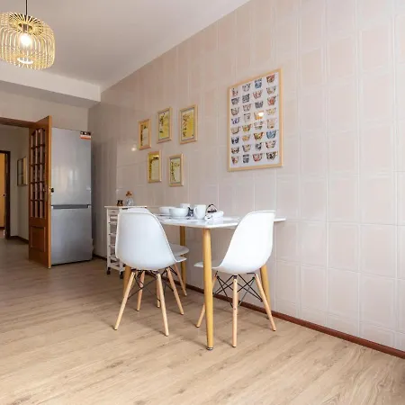 Apartment Vizo 31 By Rent4all Figueira da Foz