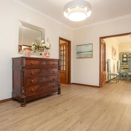 Vizo 31 By Rent4all Apartment